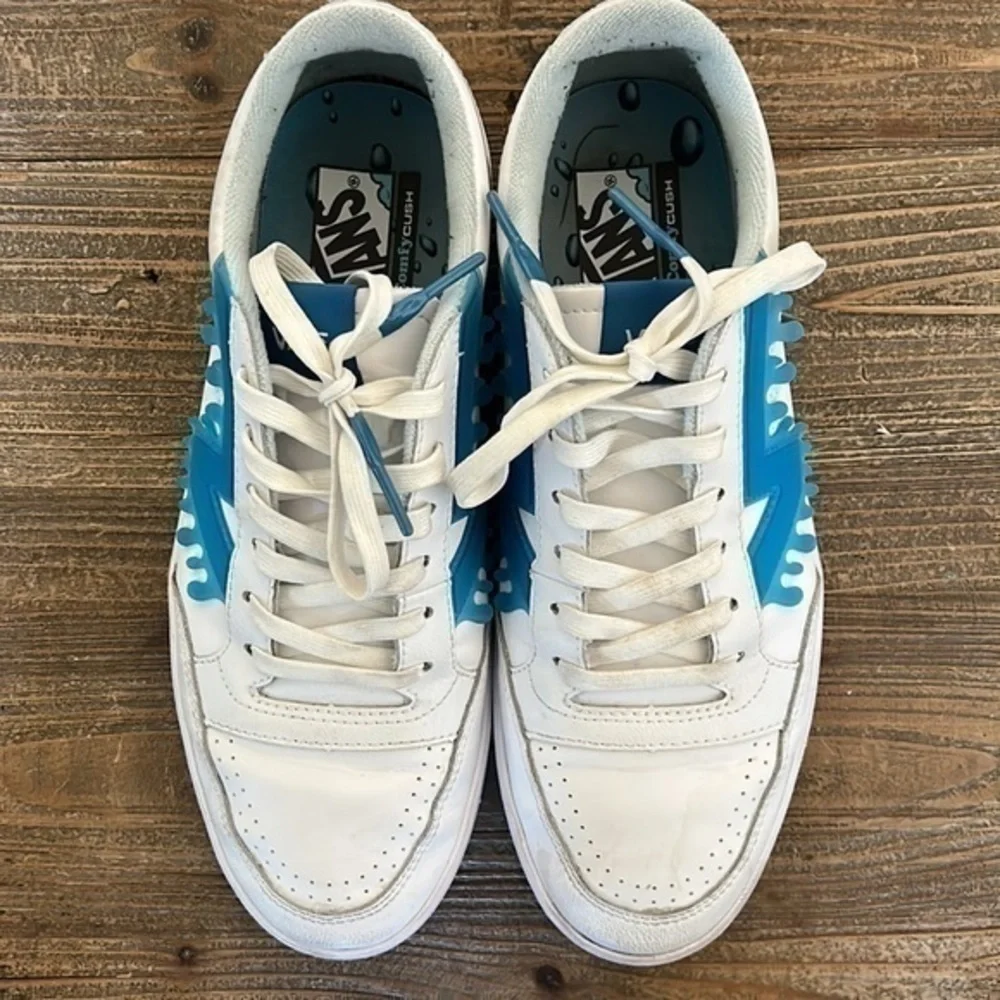 Lowland CC 'Drip Vans Slushie White Blue Size 10'